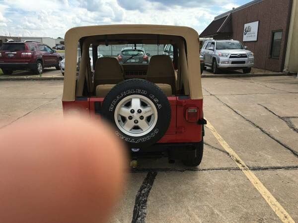 1988 Jeep Wrangler US Olympic Edition - photo 4