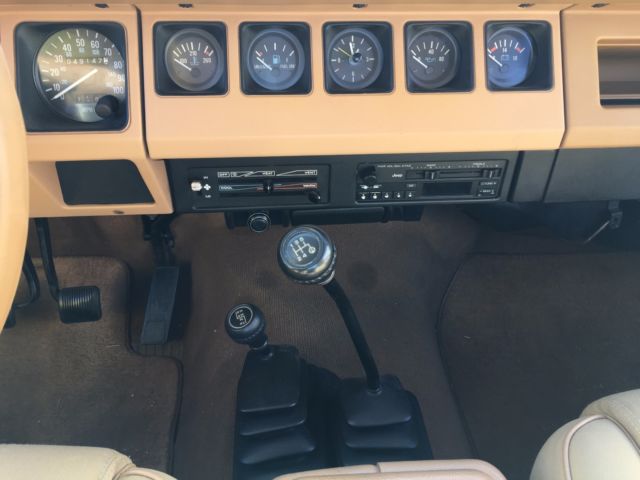 1988 Jeep Wrangler US Olympic Edition - photo 8
