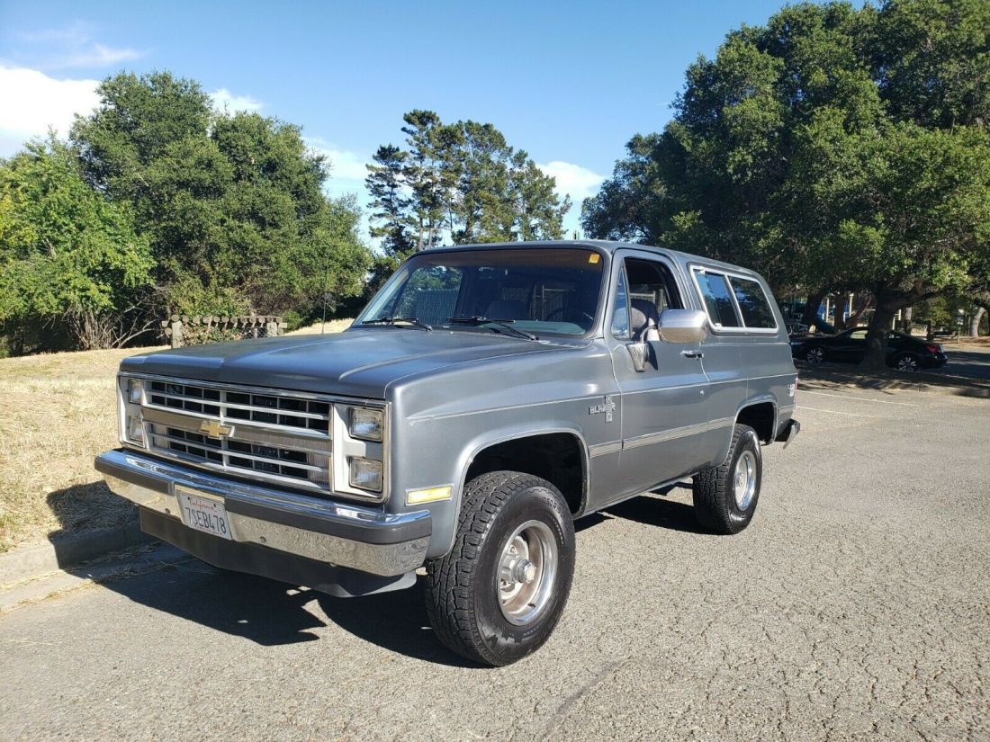 1988 Chevrolet Blazer Silverado - photo 2