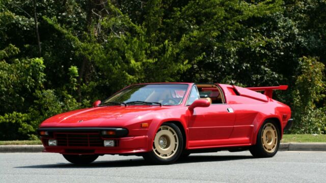 1988 LAMBORGHINI JALPA 3.5 / 5-SPEED MANUAL / LOW MILES / MINT CONDITION 1988 Lamborghini Jalpa