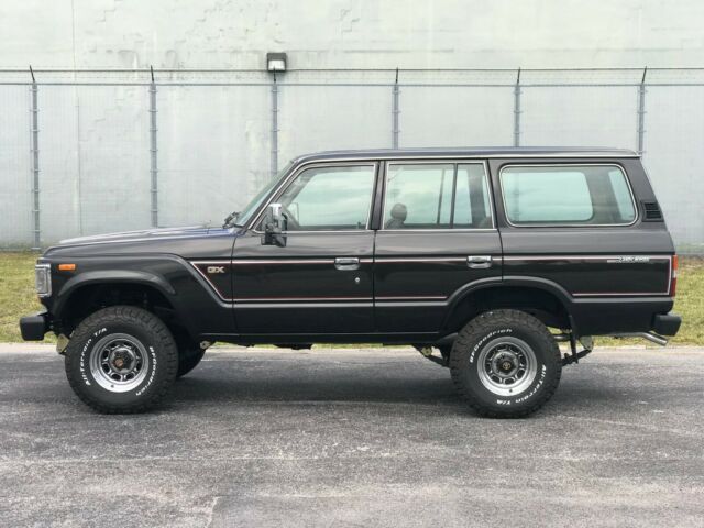 1988 Toyota Land Cruiser FJ62 - photo 5