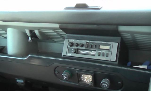 1988 Land Rover Defender 110 - photo 9