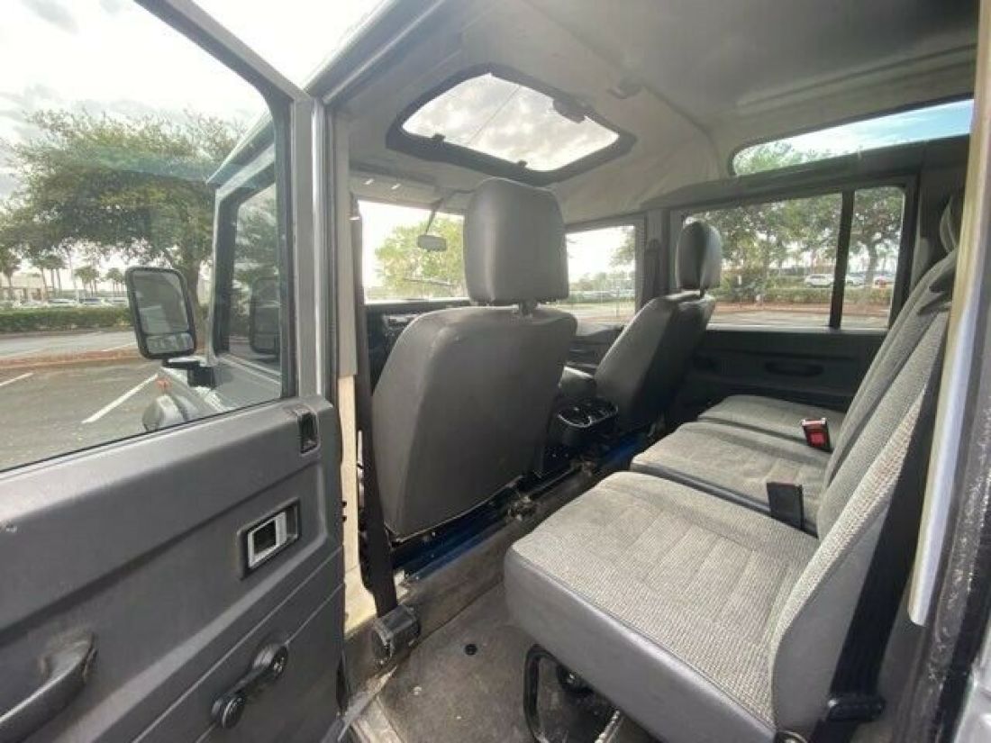 1988 Land Rover Defender - photo 12