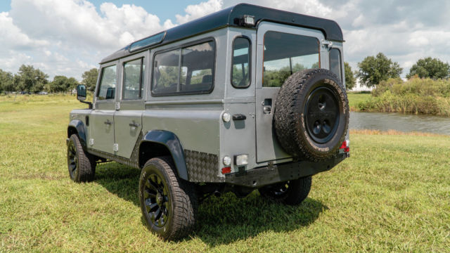 1988 Land Rover Defender County Station Wagon - photo 7