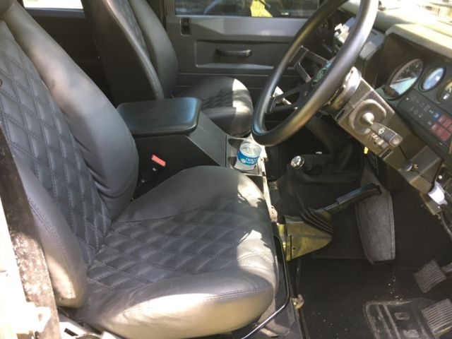 1988 Land Rover Defender County - photo 13