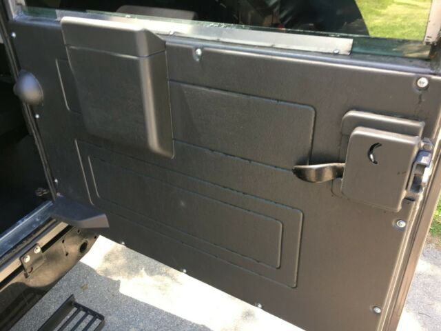 1988 Land Rover Defender County - photo 11