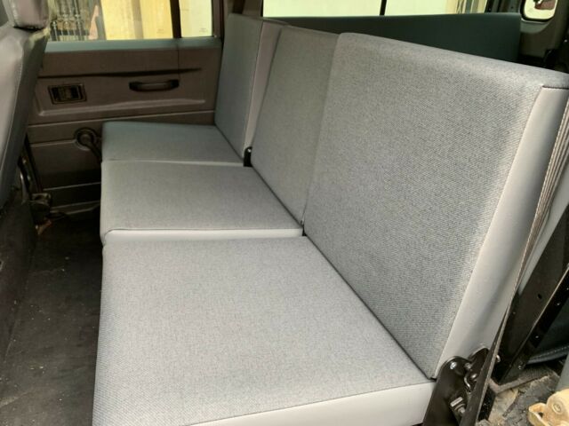1988 Land Rover Defender County - photo 9