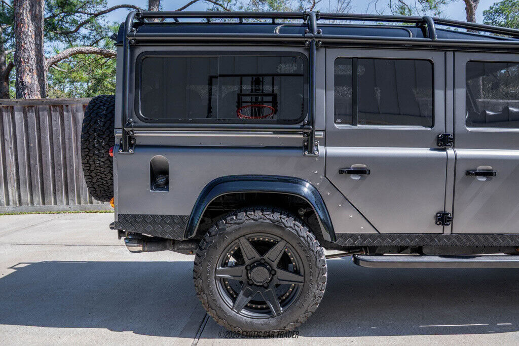 1988 Land Rover Defender LS3 - photo 10