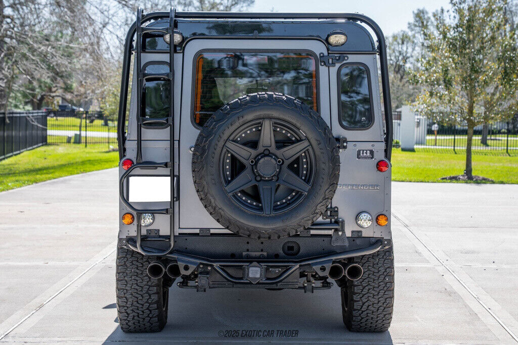 1988 Land Rover Defender LS3 - photo 7