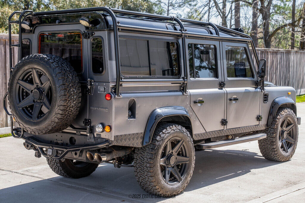 1988 Land Rover Defender LS3 - photo 8