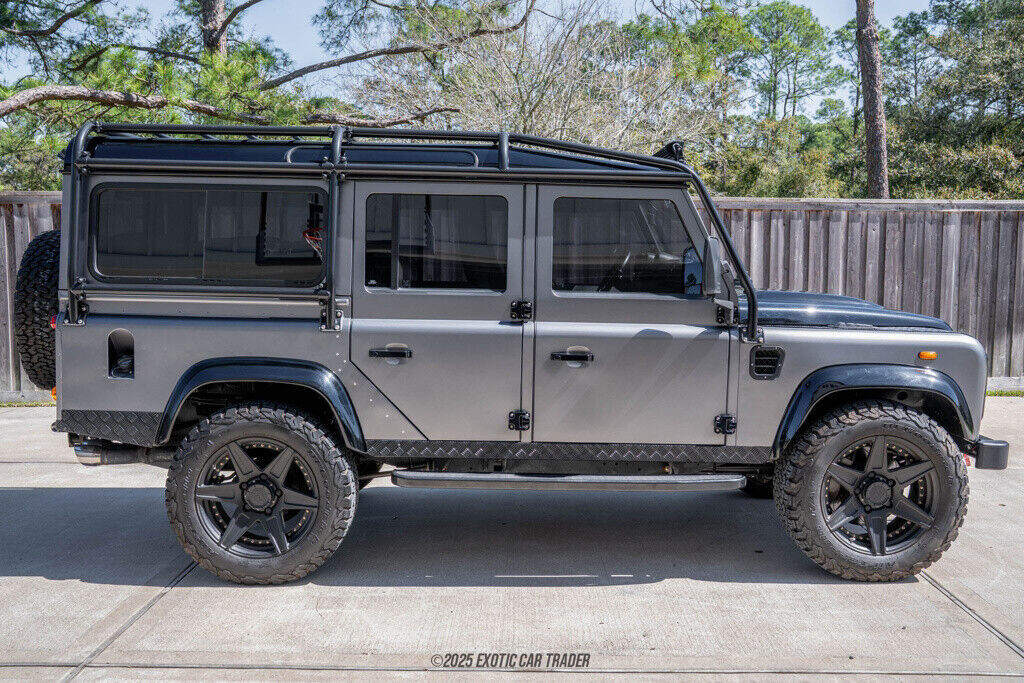 1988 Land Rover Defender LS3 - photo 9