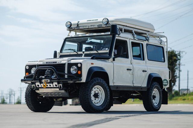 1988 Land Rover Defender LS3 Custom Outlander - photo 3
