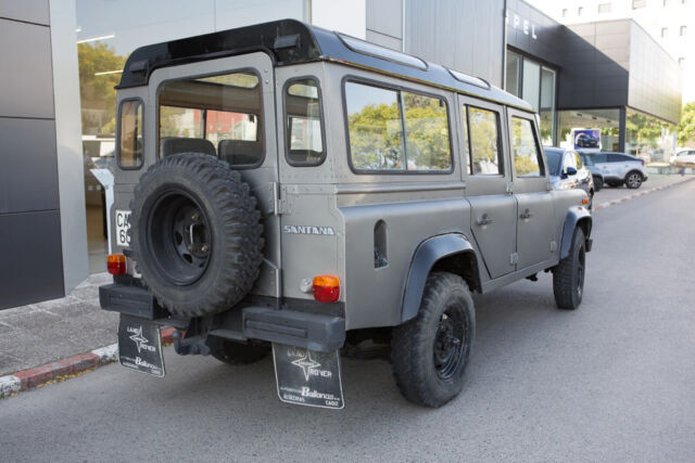 1988 Land Rover Defender Santana super 109 5-DOOR - photo 4