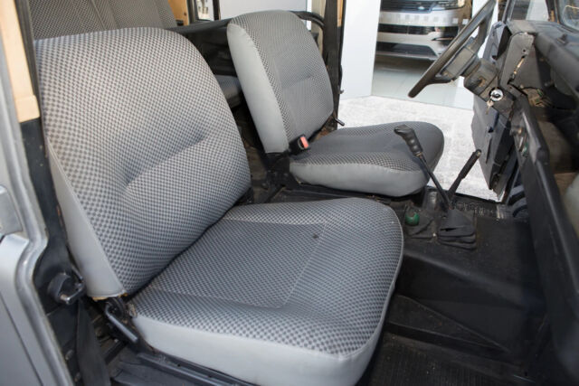 1988 Land Rover Defender Santana super 109 5-DOOR - photo 6
