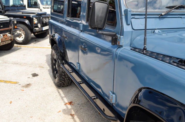 1988 Land Rover Defender County Station Wagon - photo 10