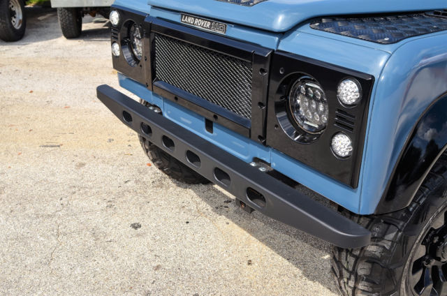 1988 Land Rover Defender County Station Wagon - photo 3