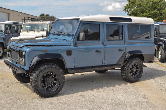 1988 Land Rover Defender County Station Wagon - photo 5