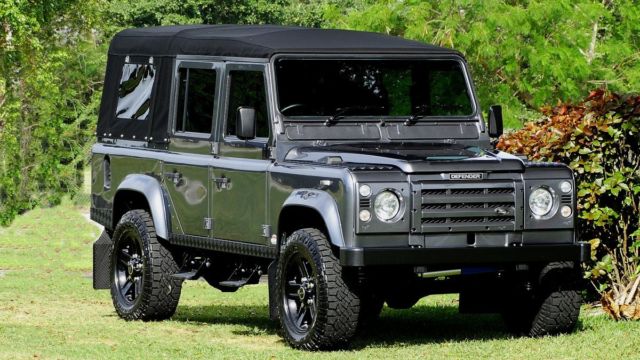 1988 LAND ROVER DEFENDER 110 V/8 A/C FRAME OFF NUT AND BOLT RESTORATION MUST SEE 1988 Land Rover Defender 110 Soft Top