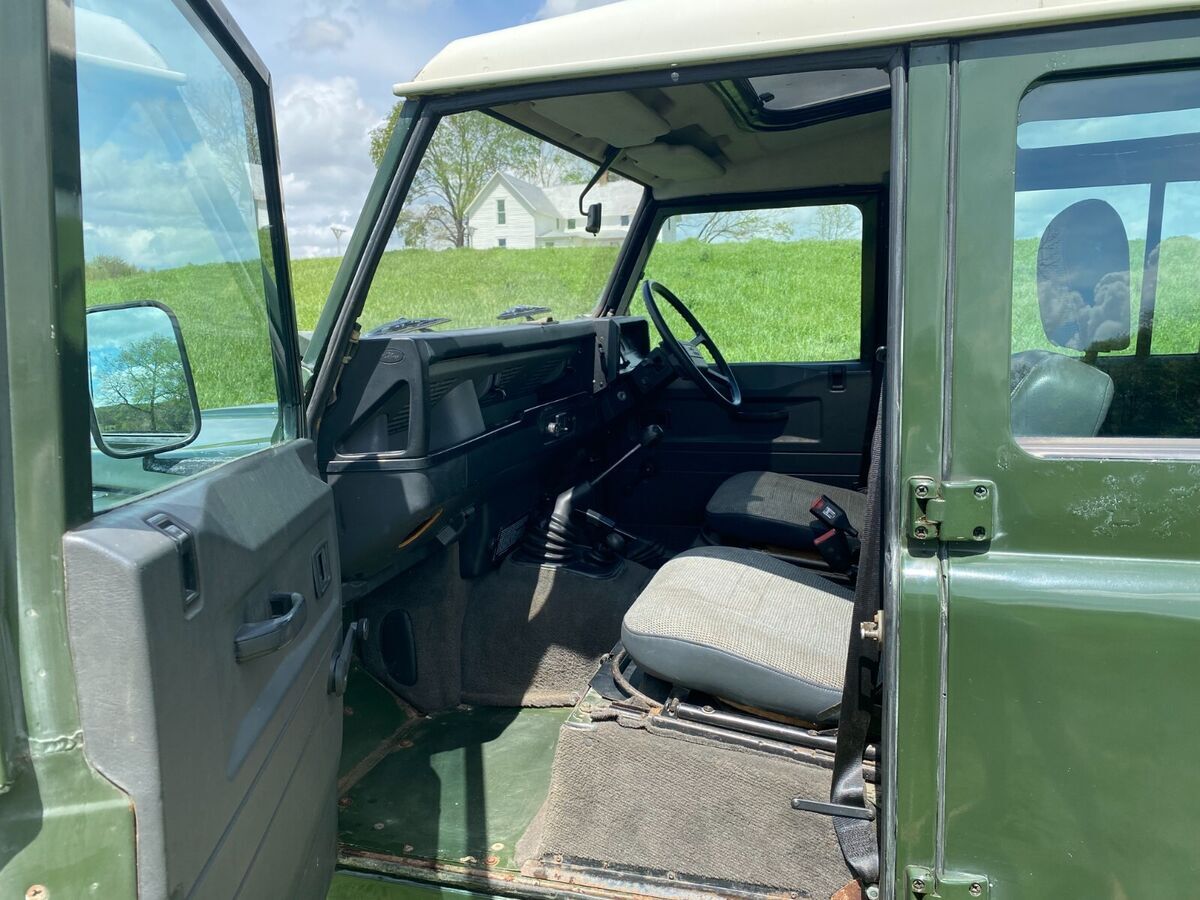 1988 Land Rover Defender County - photo 10