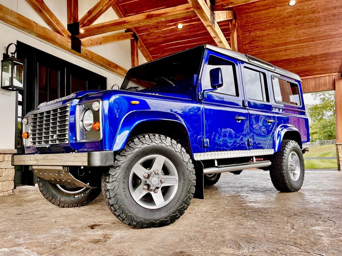 1988 Land Rover Defender 4 door deluxe - photo 2
