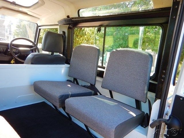 1988 Land Rover Defender - photo 13