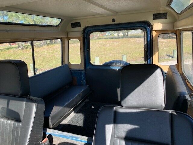 1988 Land Rover Defender - photo 11