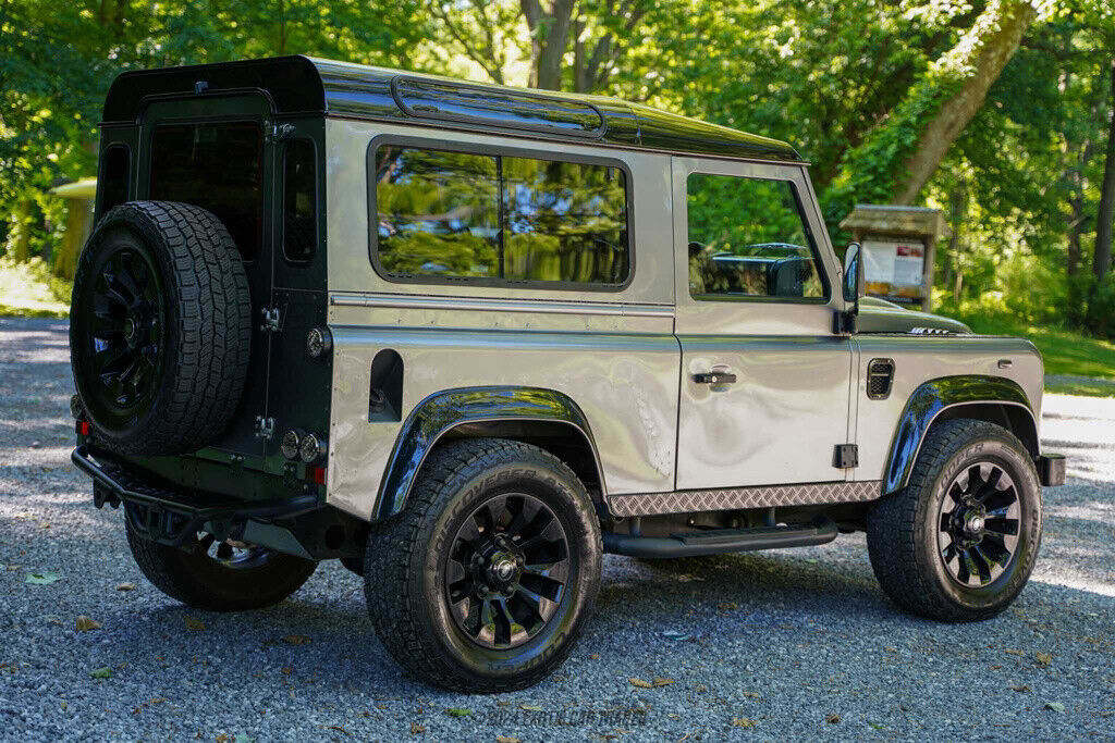 1988 Land Rover Defender 90 LS3 - photo 8