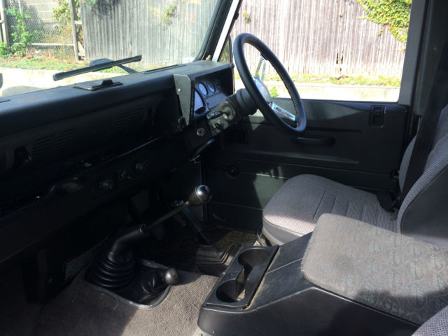 1988 Land Rover Defender County Station Wagon - photo 7
