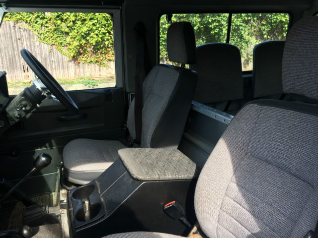 1988 Land Rover Defender County Station Wagon - photo 8