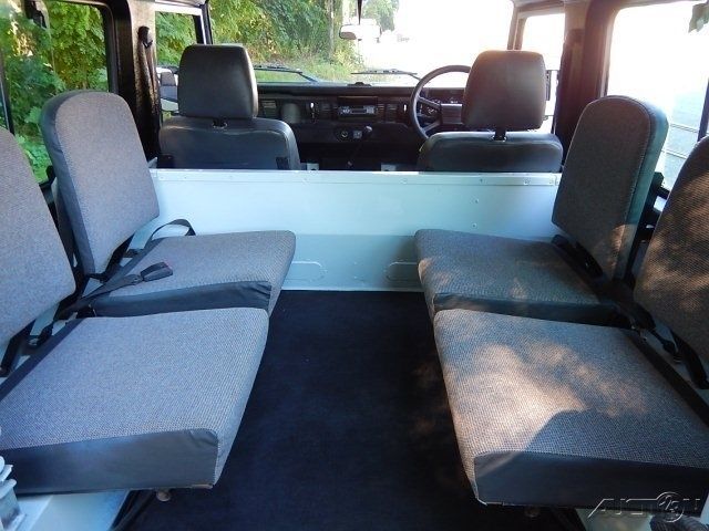 1988 Land Rover Defender Defender 90 D90 4x4 White Land Rover - photo 4