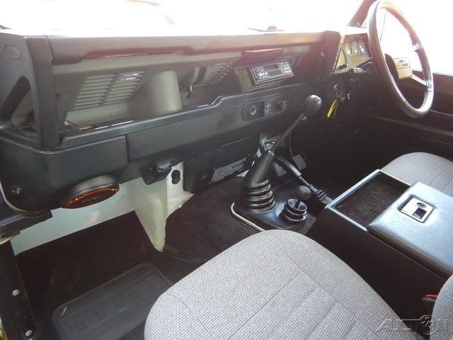 1988 Land Rover Defender Defender 90 D90 4x4 White Land Rover - photo 6