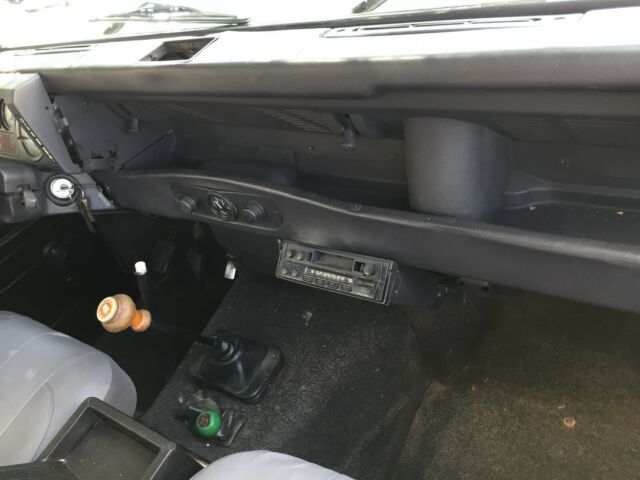 1988 Land Rover Defender LHD NO RESERVE - photo 9