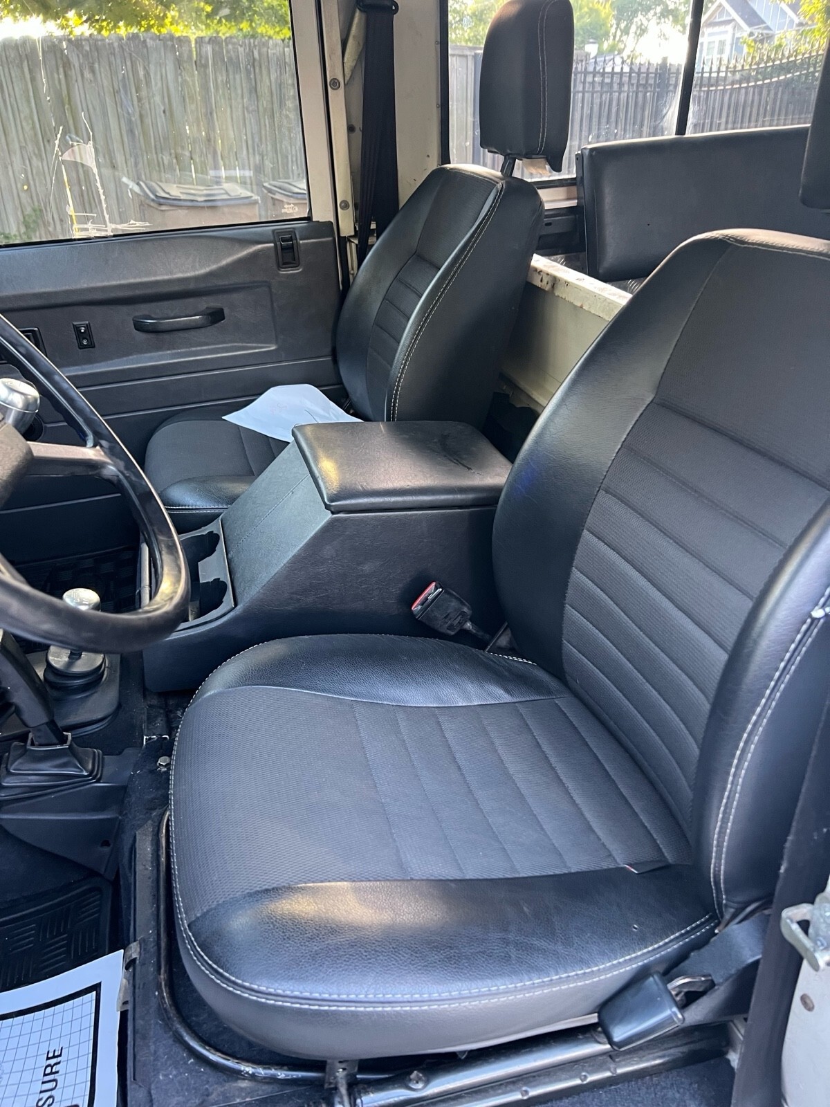 1988 Land Rover Defender black - photo 12