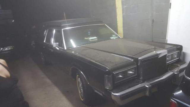 1988 Lincoln Other - photo 2