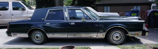1988 Lincoln Continental Custom Short Limo 1988 Lincoln Continental Base Sedan 4-Door