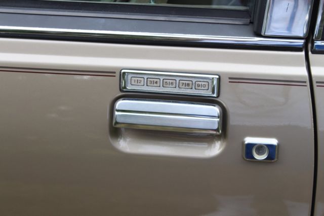 1988 Lincoln Mark Series Bill BLass - photo 6