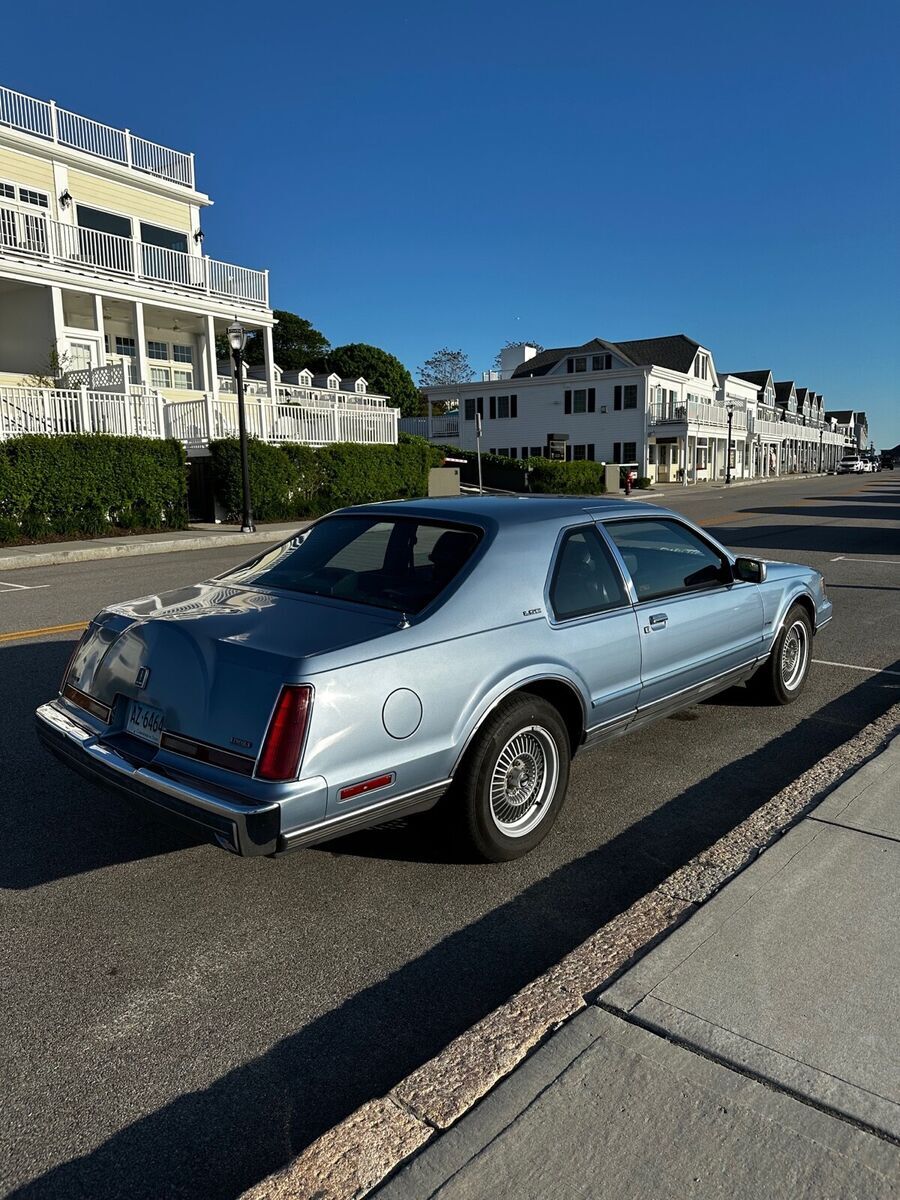 1988 Lincoln Mark VII LSC - photo 3