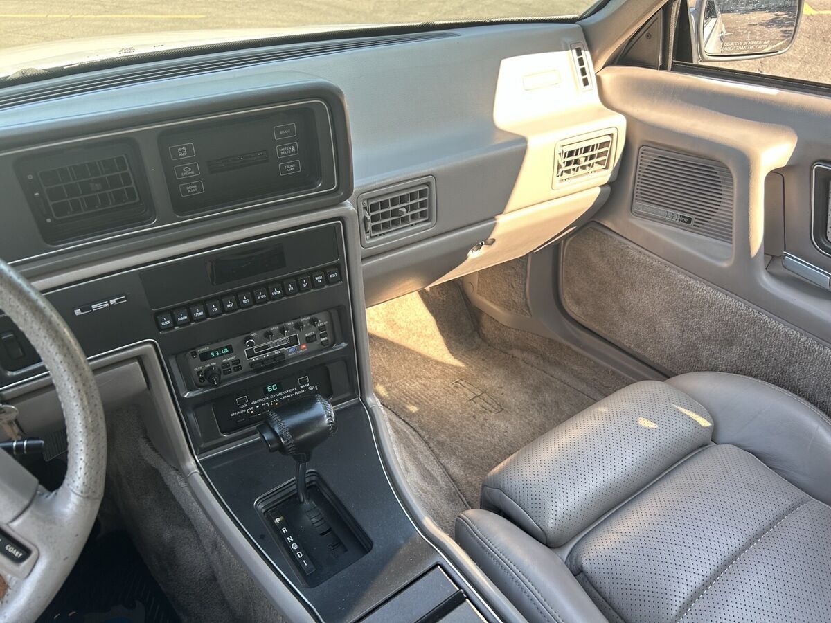 1988 Lincoln Mark VII LSC - photo 8