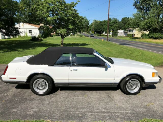 1988 Lincoln Mark Series Continental - photo 4