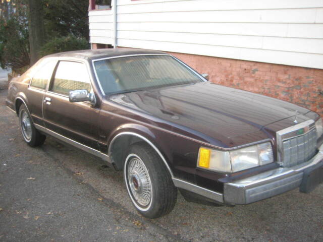 1988 Lincoln Mark VII One Owner 43,000 Original Miles 5.0 No Reserve 1988 Lincoln Mark Series VII