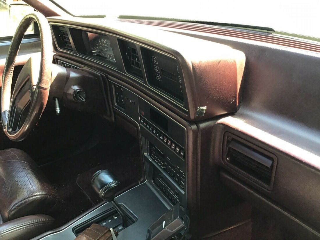 1988 Lincoln Mark VII LSC - photo 10
