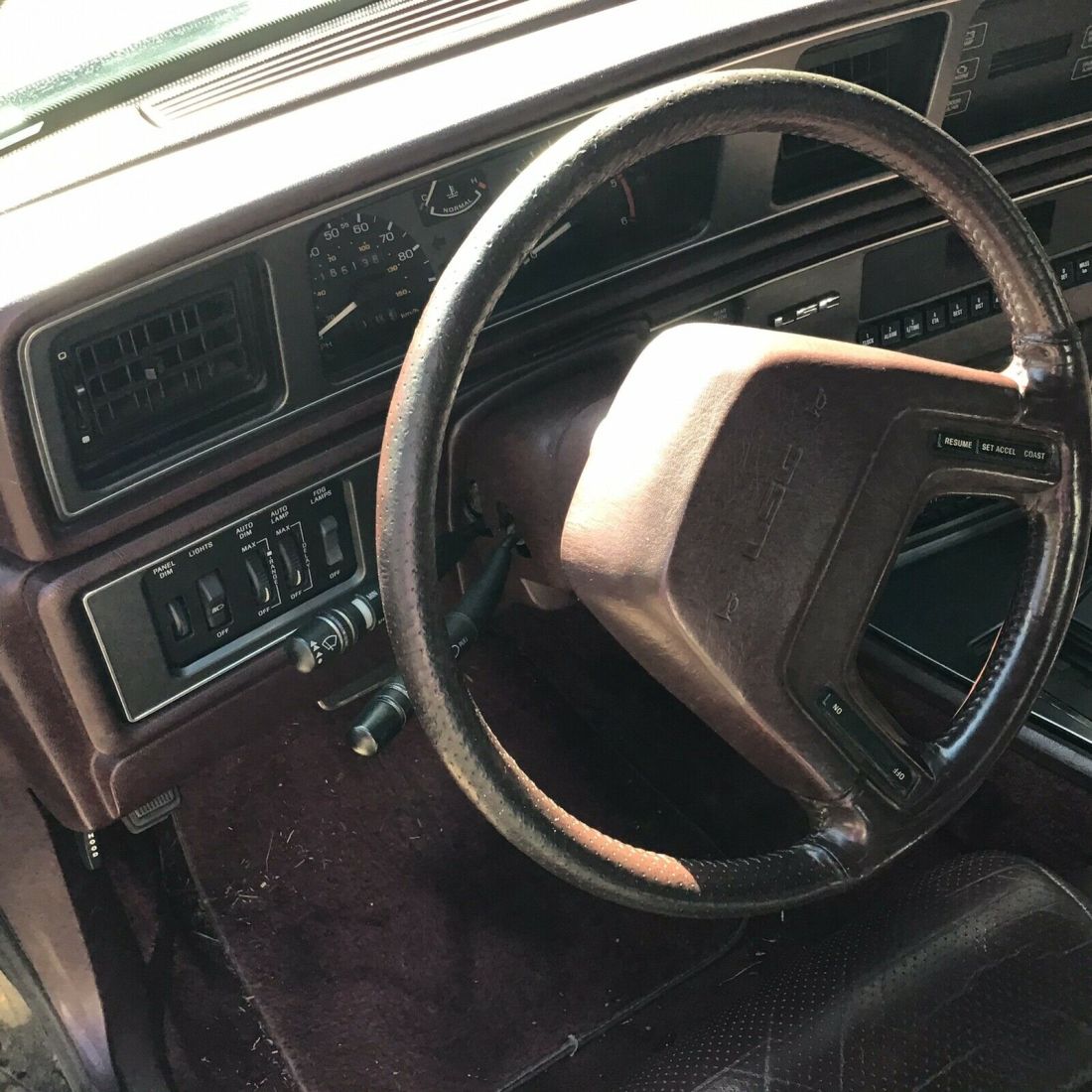 1988 Lincoln Mark VII LSC - photo 9