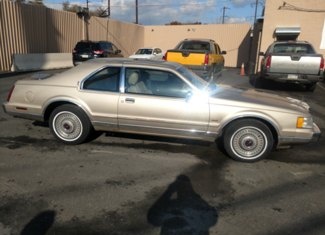 1988 Lincoln Mark Series Bill Blass - photo 3