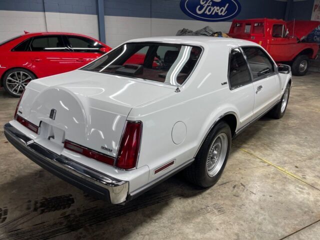 1988 Lincoln Mark Series LSC 2dr Coupe - photo 7