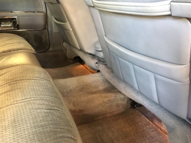 1988 Lincoln Town Car Cartier - photo 11