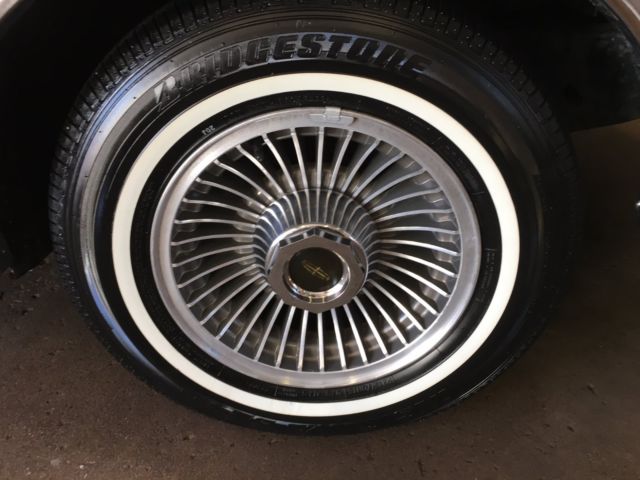 1988 Lincoln Town Car Cartier - photo 5