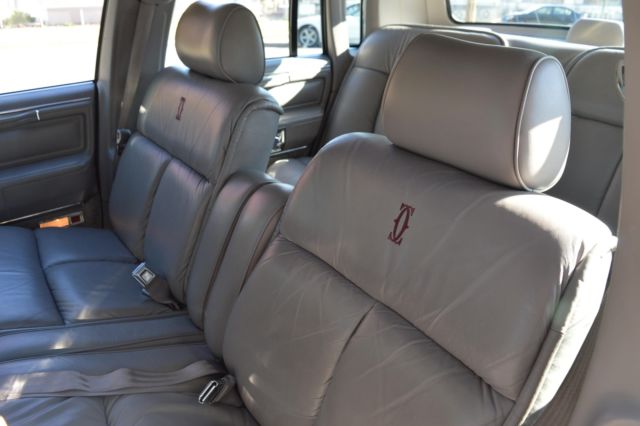 1988 Lincoln Town Car Cartier Beautiful Condition - photo 3