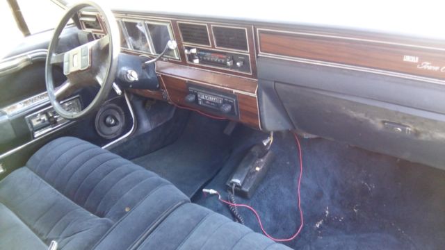 1988 Lincoln Town Car - photo 6