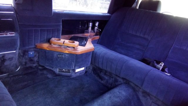 1988 Lincoln Town Car - photo 8