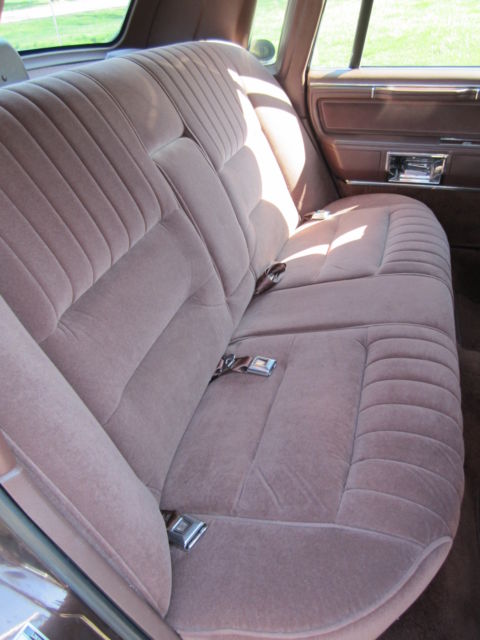 1988 Lincoln Town Car - photo 10